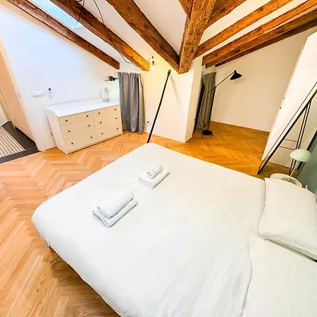 Boulevard App 2 Terst