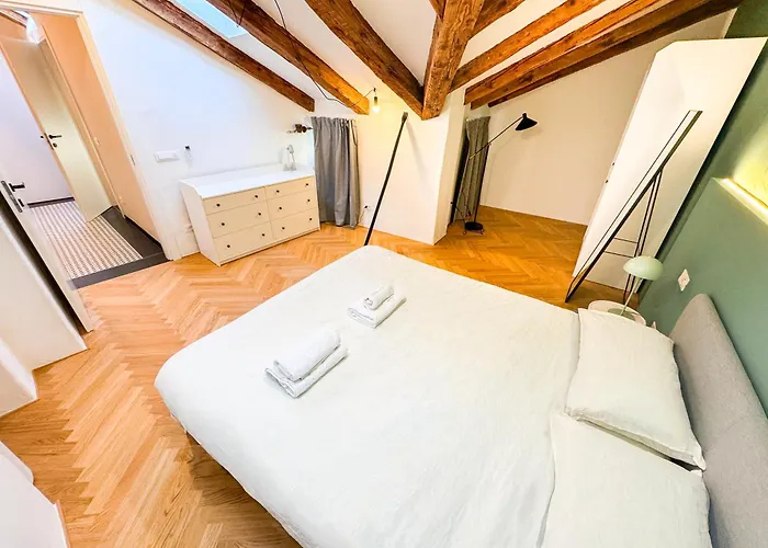 Boulevard App 2 Трієст